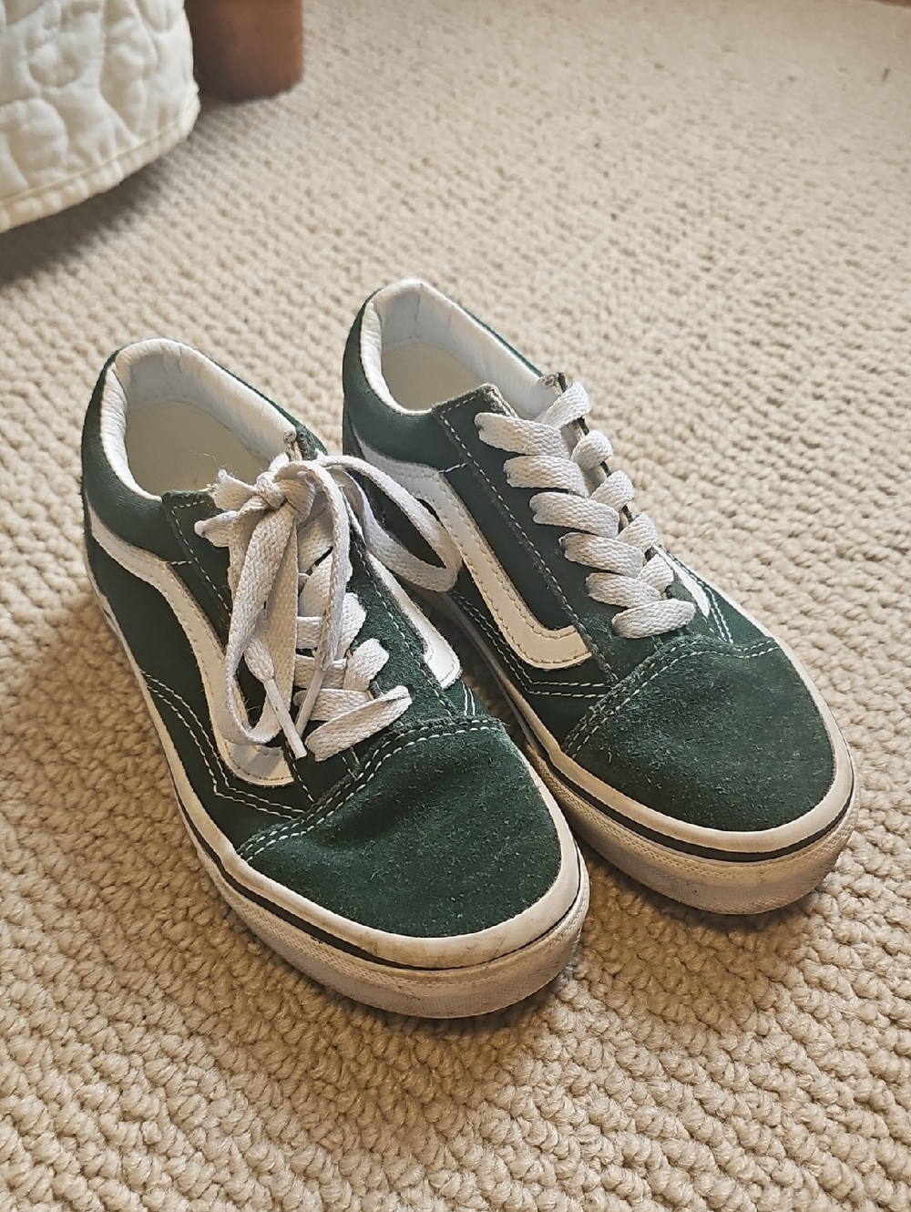 Vans Kids Green Low-Top Skate Sneakers with White Stripe